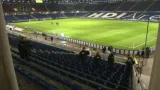 Záběry německé televize: Evakuace stadionu v Hannoveru