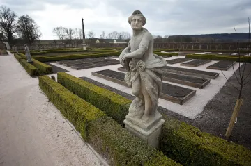 „Došly mi síly a rozumy.“ Hlavní inženýr rekonstrukce Kuksu tvrdí, že zakázkám nerozuměl