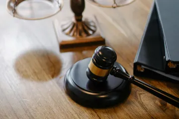 Okresní soud musí znovu projednat případ napadení dvou Ukrajinek na pouti