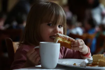 Ostravská škola hledá způsob, jak zachovat snídaně zdarma