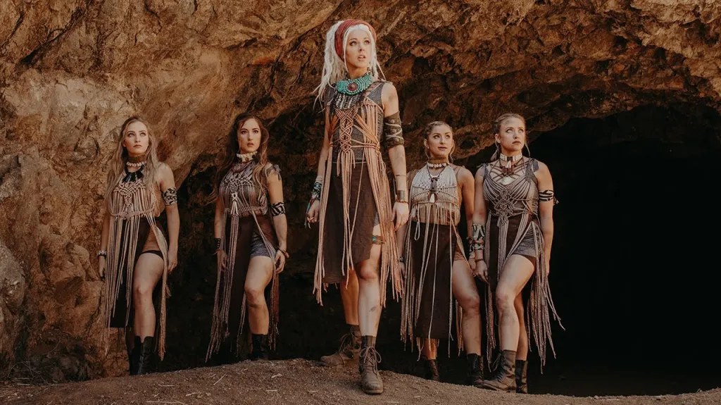 Lindsey Stirling / Til The Light Goes Out