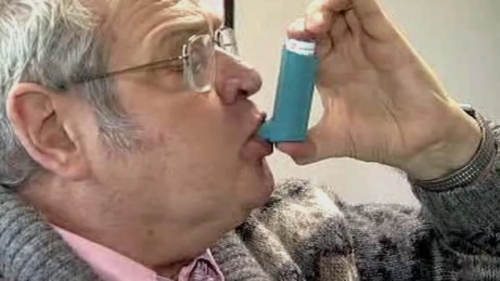 Inhalace potřebného léku léčí koktavost