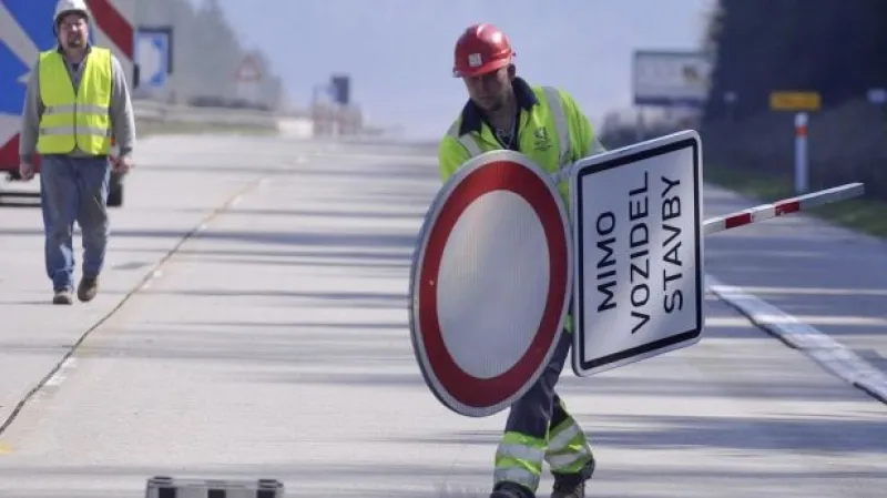 Analýza dopravních expertů: ŘSD zbytečně komplikuje situaci řidičů