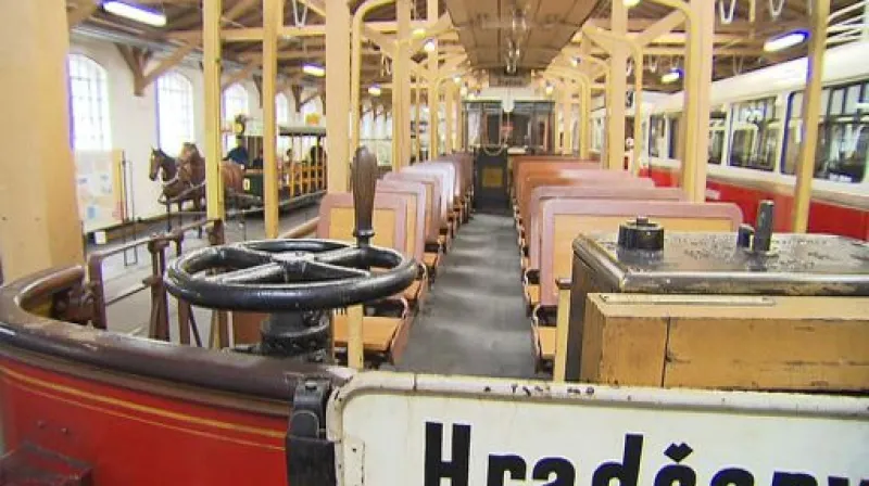 Pražská elektrifikovaná doprava slaví jubileum