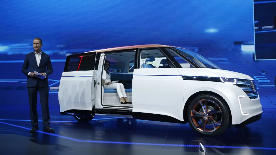 Volkswagen ukázal koncept elektrického mikrobusu BUDD-e.