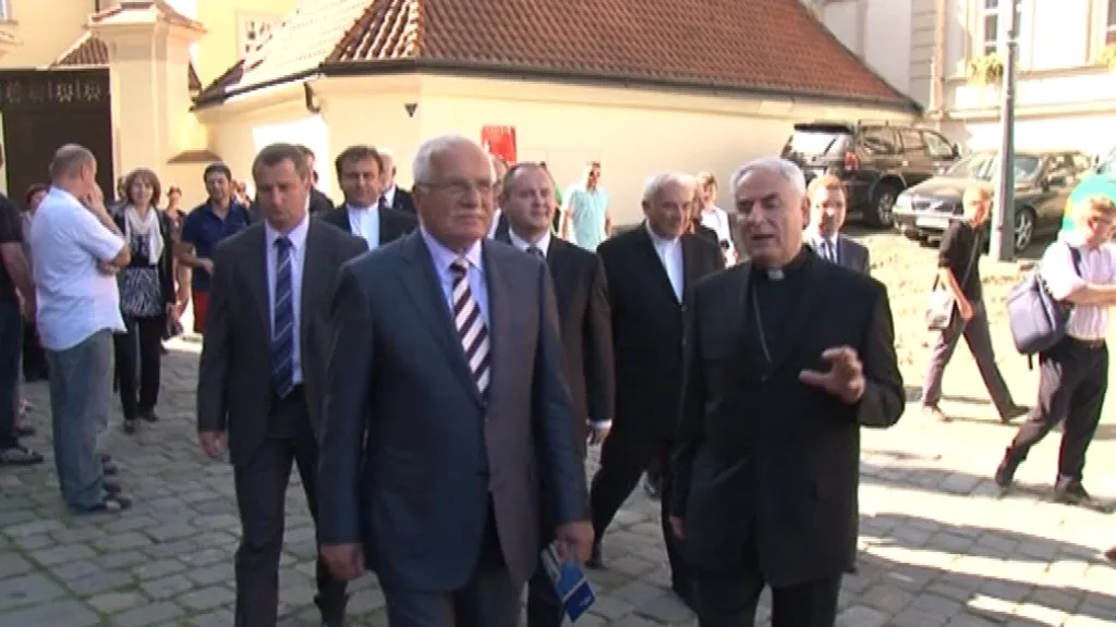 Václav Klaus s biskupem Vojtěchem Cirklem v Brně