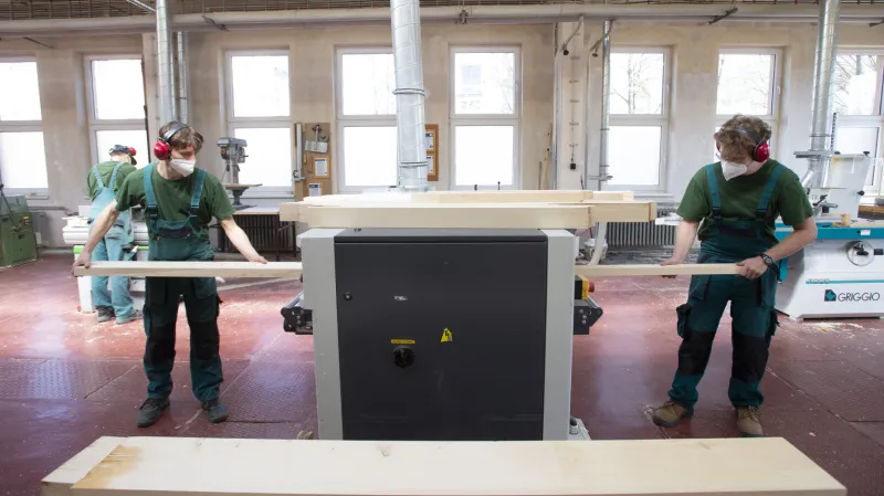 Obnovení praktické výuky v Praze