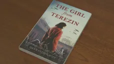 Kniha The Girl from Terezin