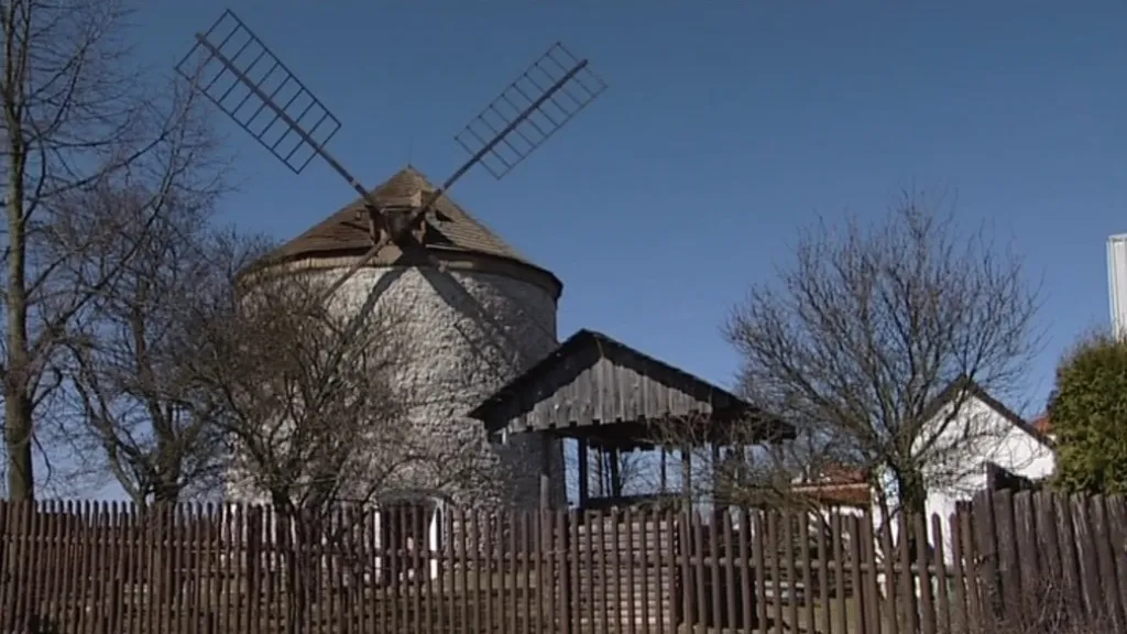 Větrný mlýn v Rudicích