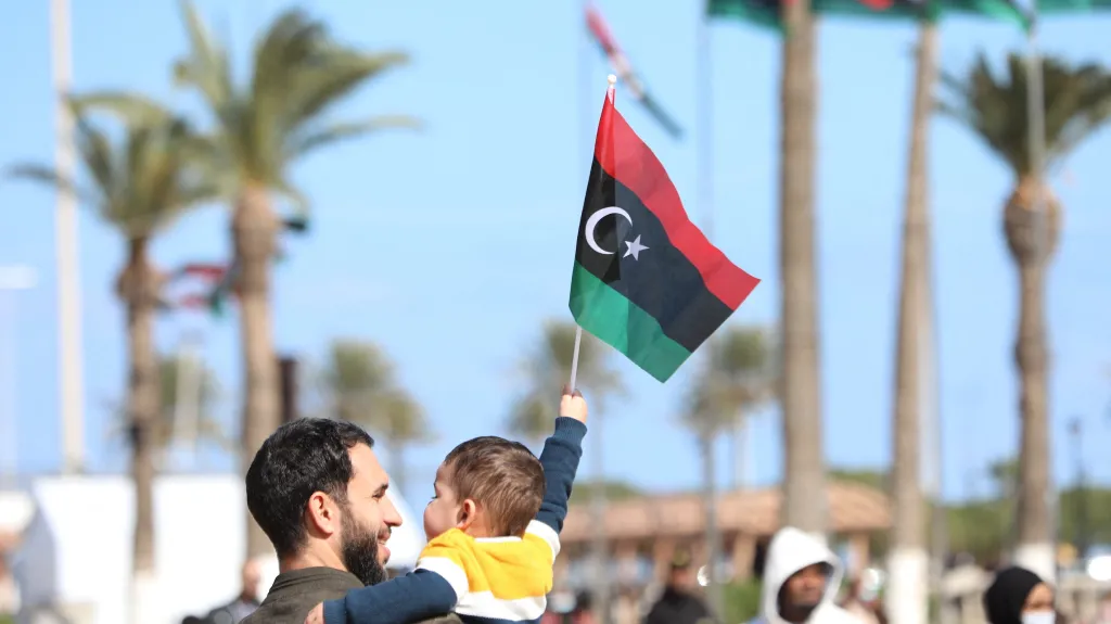 Oslavy deseti let od povstání proti Kaddáfímu v Libyi