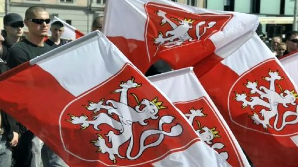 Pravicoví radikálové slaví 1. máj