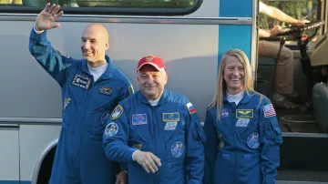 Na ISS poletí tři kosmonauti
