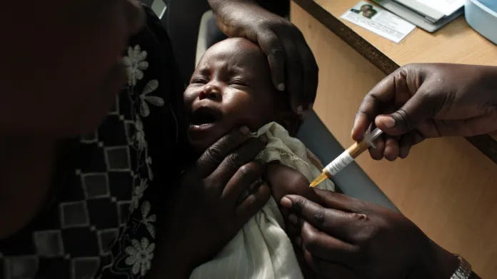 Test vakcíny proti Malárii v Keni