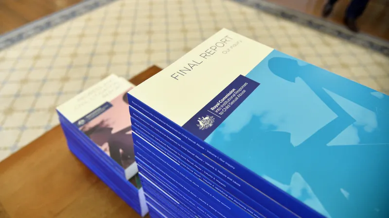 Zpráva australské komise o zneužívání dětí