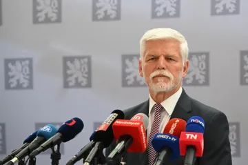 Pavel se zúčastní večeře lídrů na summitu NATO