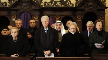 Madeleine Albrightová, Bill Clinton a Hillary Clintonová