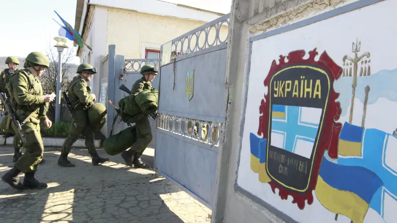 Zpravodaj ČT Karas: Ruská média mluví o provokaci a teroristech