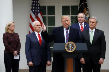 Boj o rozpočet v USA nekončí. Trump zvažuje vyhlásit stav nouze a postavit zeď bez Kongresu
