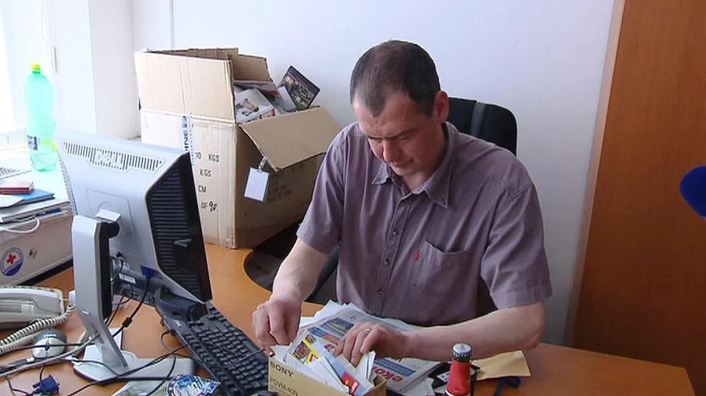 Karel Rožánek ve své kanceláři