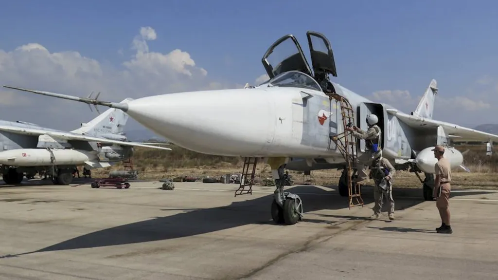 Ruský stíhací bombardér Su-24