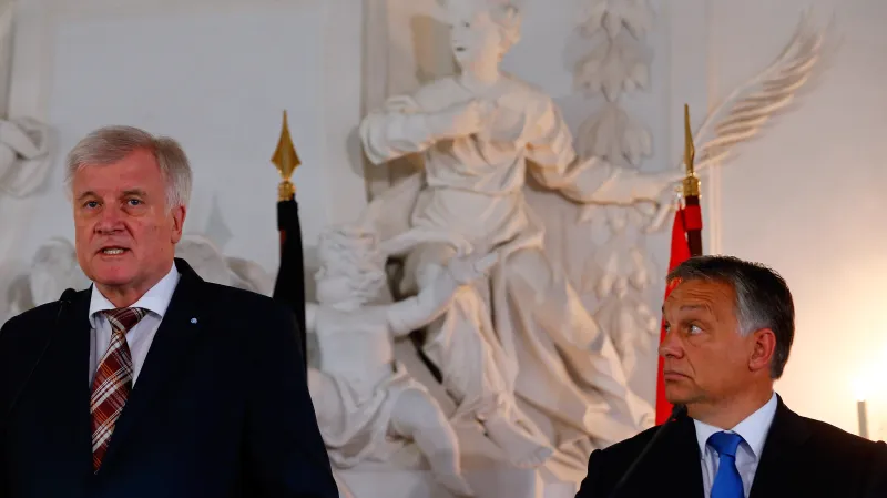 Orbán s tehdejším bavorským premiérem a šéfem CSU Seehoferem v Banzu