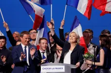 Le Penová čelí kritice poté, co zřejmě vykradla Fillonův projev