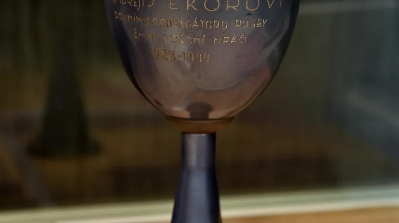 Pohár z ragbyového zápasu