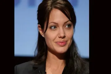 Na Zlaté globy nepřijedou Clooney, Fosterová ani Depp