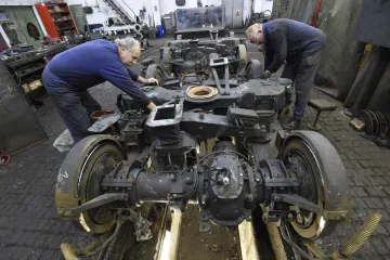 V podpoře zaměstnanosti lidí starších padesáti let chybí jasný plán, vyplývá z šetření NKÚ