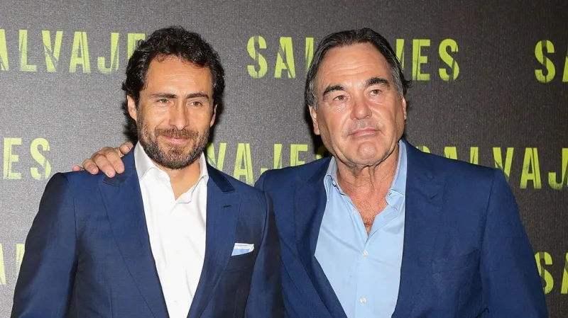 Demián Bichir a Oliver Stone