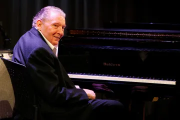 Zemřel Jerry Lee Lewis, jedna z legend rokenrolu 