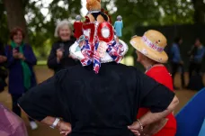 Britové slaví sedmdesát let Alžběty II. na trůnu. Království čekají bujaré průvody a koncert u paláce
