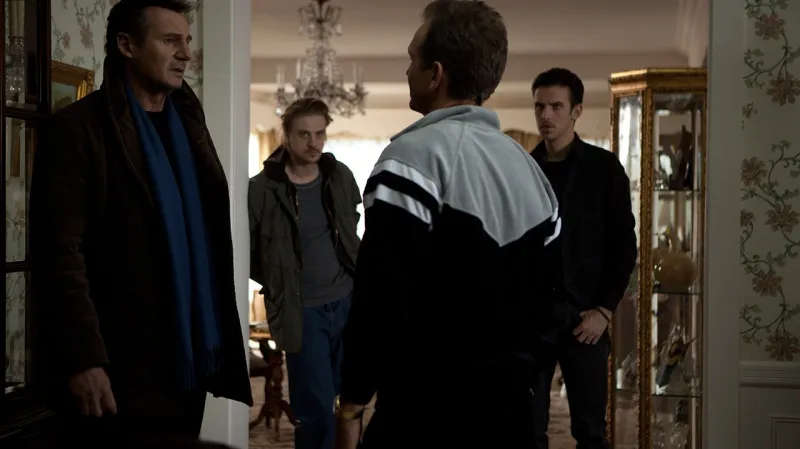 Mezi náhrobními kameny / Liam Neeson, Boyd Holbrook, Dan Stevens