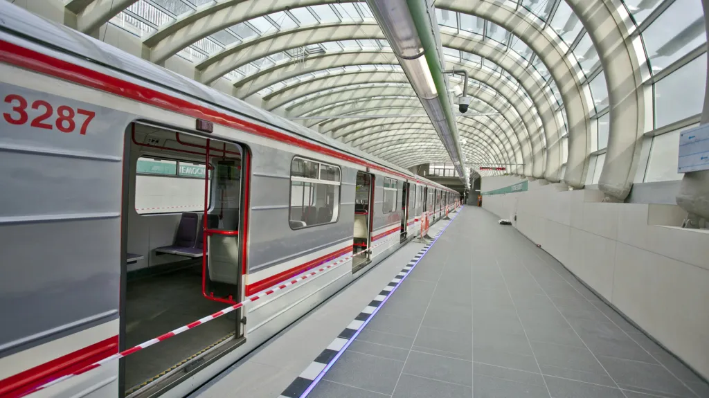 Prodloužení metra A