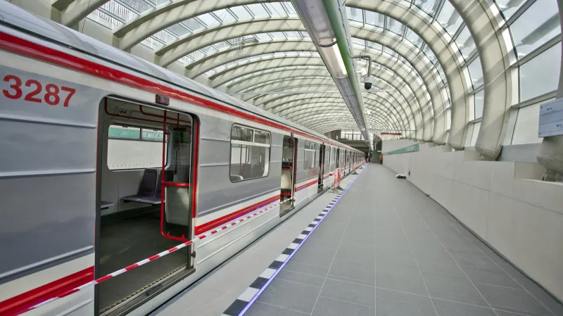 Stanice metra Nemocnice Motol