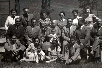 Naše rodina udělala vždycky chybu, když mohla, a neutekla, říká lékařka a spisovatelka Eva Hnízdo