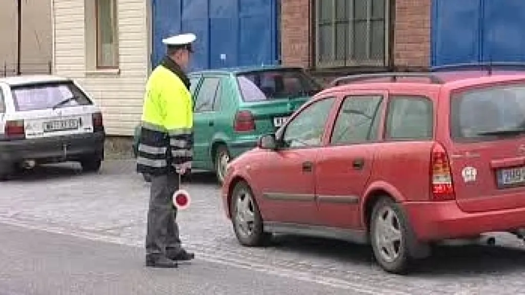 Policista při práci