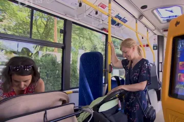 Jihlava začala šetřit na MHD. Do ulic města se vracejí staré naftové autobusy