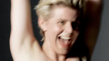 Robyn na přebalu desky Sexidential