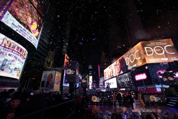 Svět vítá příchod roku 2026. Oslavy se přesunuly do Ameriky