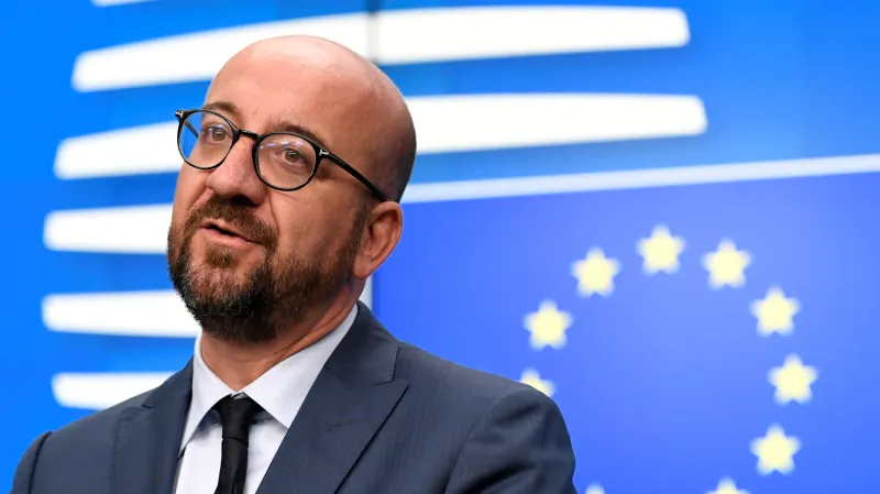 Jednání lídrů zemí EU o oživení ekonomiky a situace ve Francii