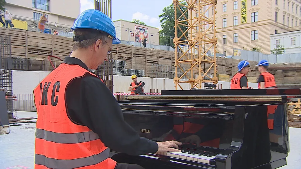 Sólista Filharmonie Brno Igor Ardašev