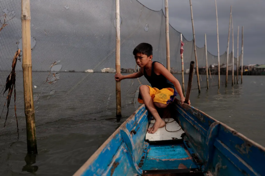 Místní obyvatelé se živí výhradně rybolovem nebo lovem krabů