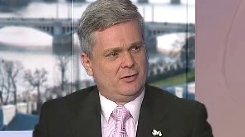 V. Tlustý v Otázkách Václava Moravce