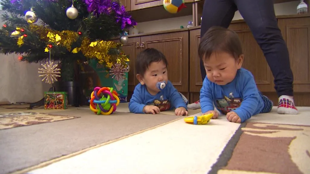 Zadlužená mongolská dvojčata