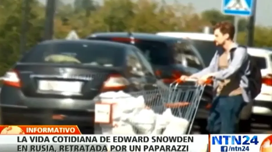 První fotografie Edwarda Snowdena v Moskvě