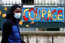 Pandemie koronaviru si celosvětově vyžádala přes 200 tisíc obětí