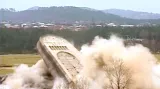 Demolice památníku válečným veteránům