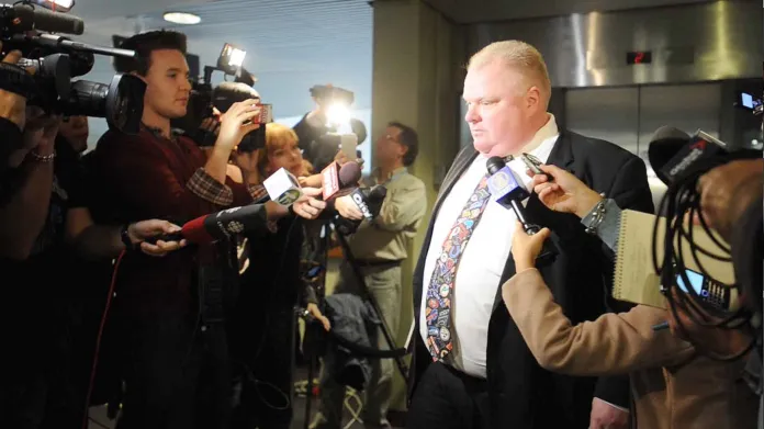 Torontský starosta Rob Ford se přiznal, že kouřil crack