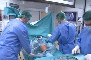 V Brně léčí klouby korálem